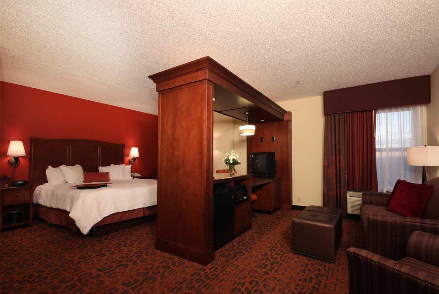 Walker Hampton Inn Grand Rapids/North מראה חיצוני תמונה